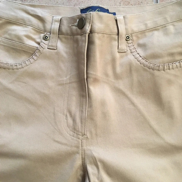 Italian Designer Luisa Spagnoli Tan jeans with detailed stitching - Picture 2 of 6